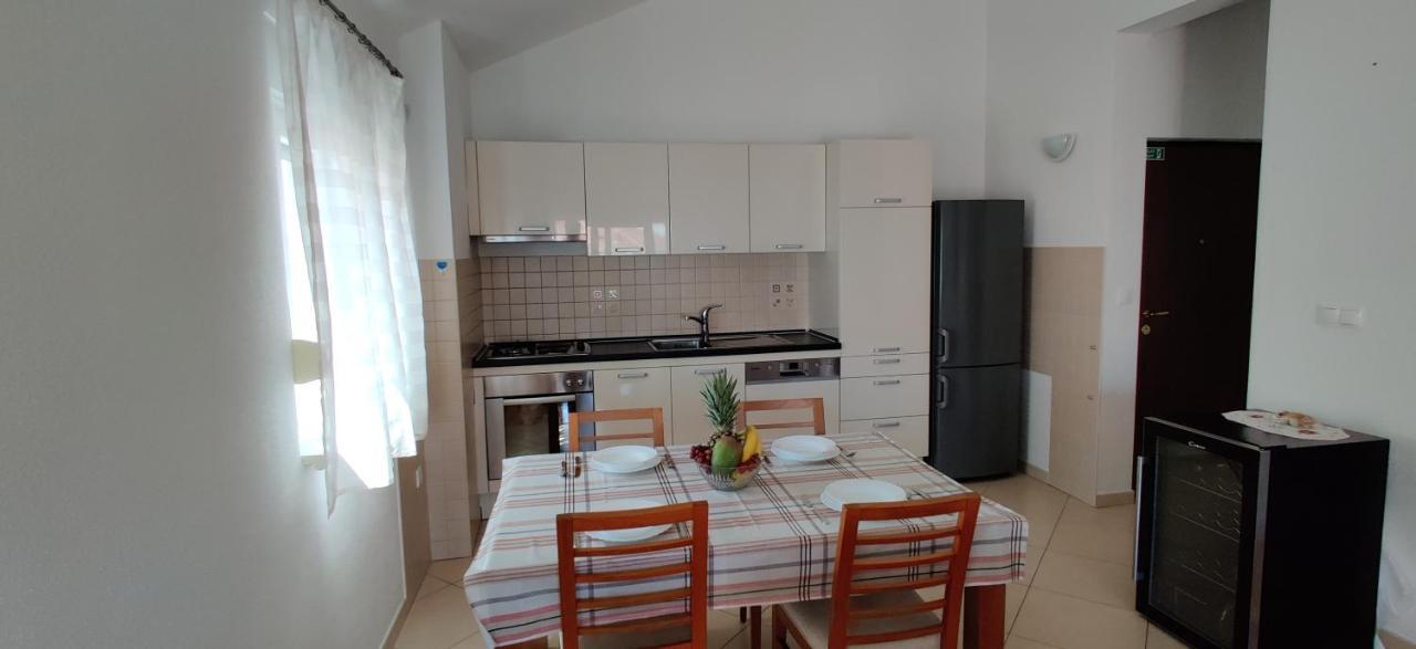 Apartment Dea Trogir Exterior foto