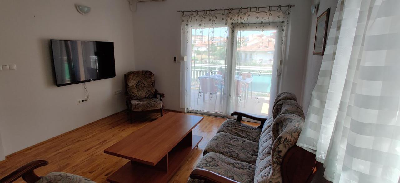 Apartment Dea Trogir Exterior foto